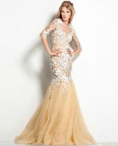 Long Lace Prom Dresses